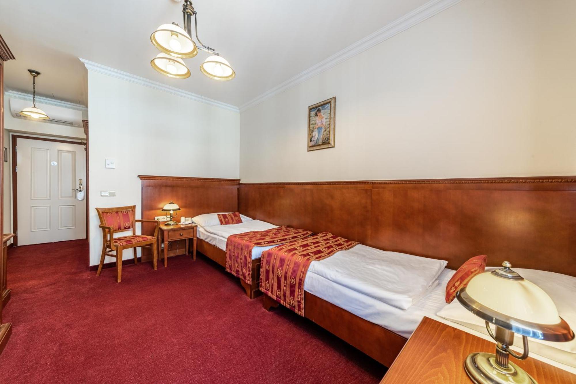 Otel Arkada Prag