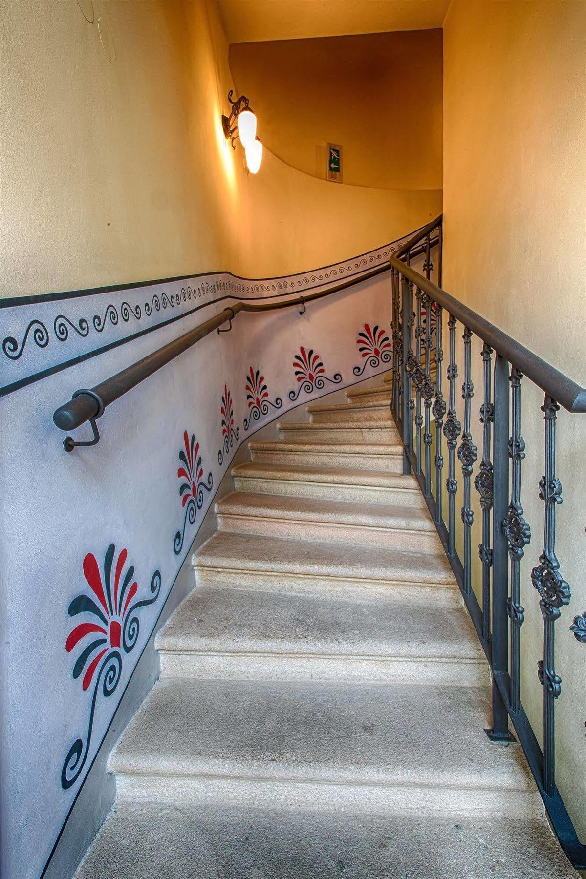 Otel Arkada